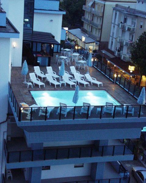 Hotel Mirage Lido di Classe Bagian luar foto