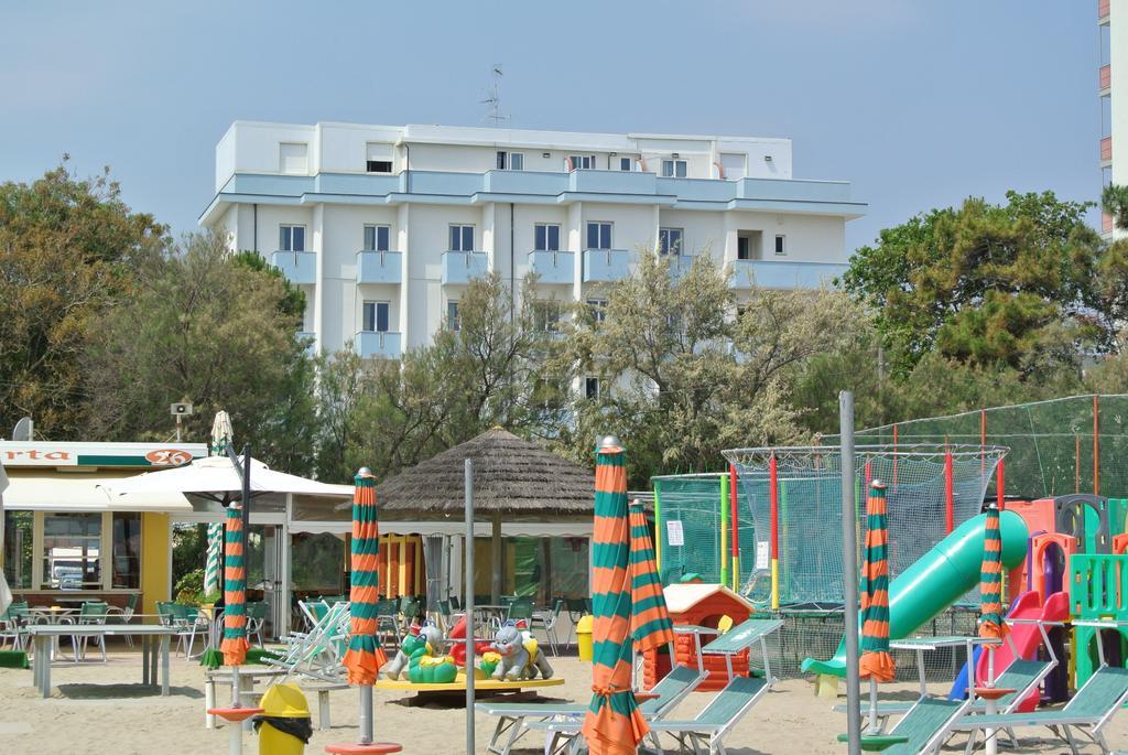 Hotel Mirage Lido di Classe Bagian luar foto