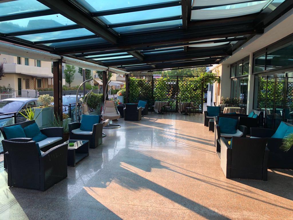 Hotel Mirage Lido di Classe Bagian luar foto